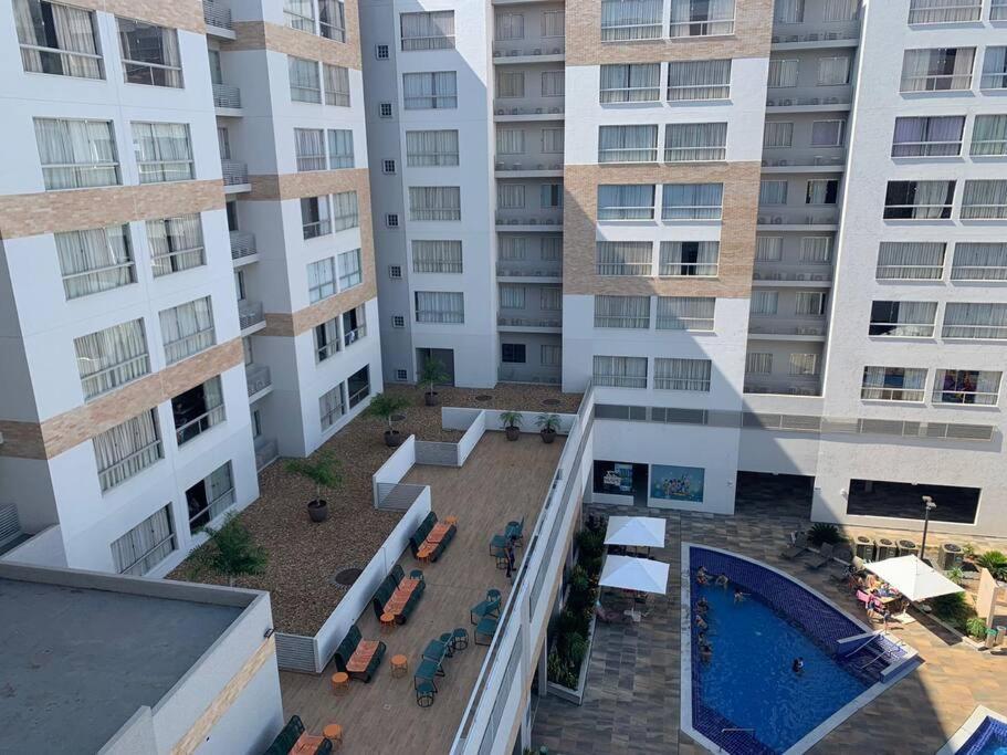 Rio Quente -Flat Park Veredas-Vista paras Piscinas - Margens do Rio Estão Interditadas por Tempo Indeterminado Exterior foto