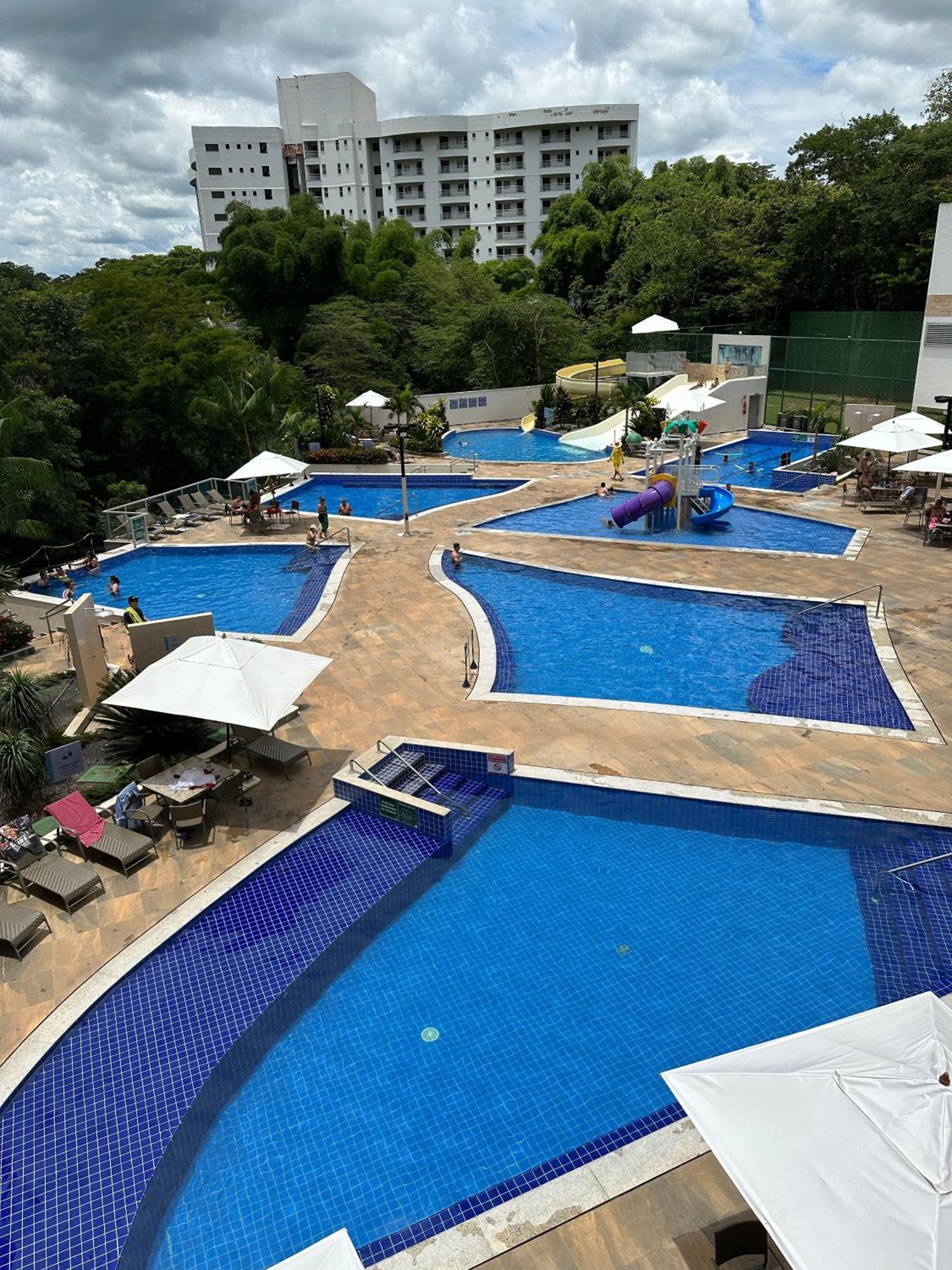 Rio Quente -Flat Park Veredas-Vista paras Piscinas - Margens do Rio Estão Interditadas por Tempo Indeterminado Exterior foto