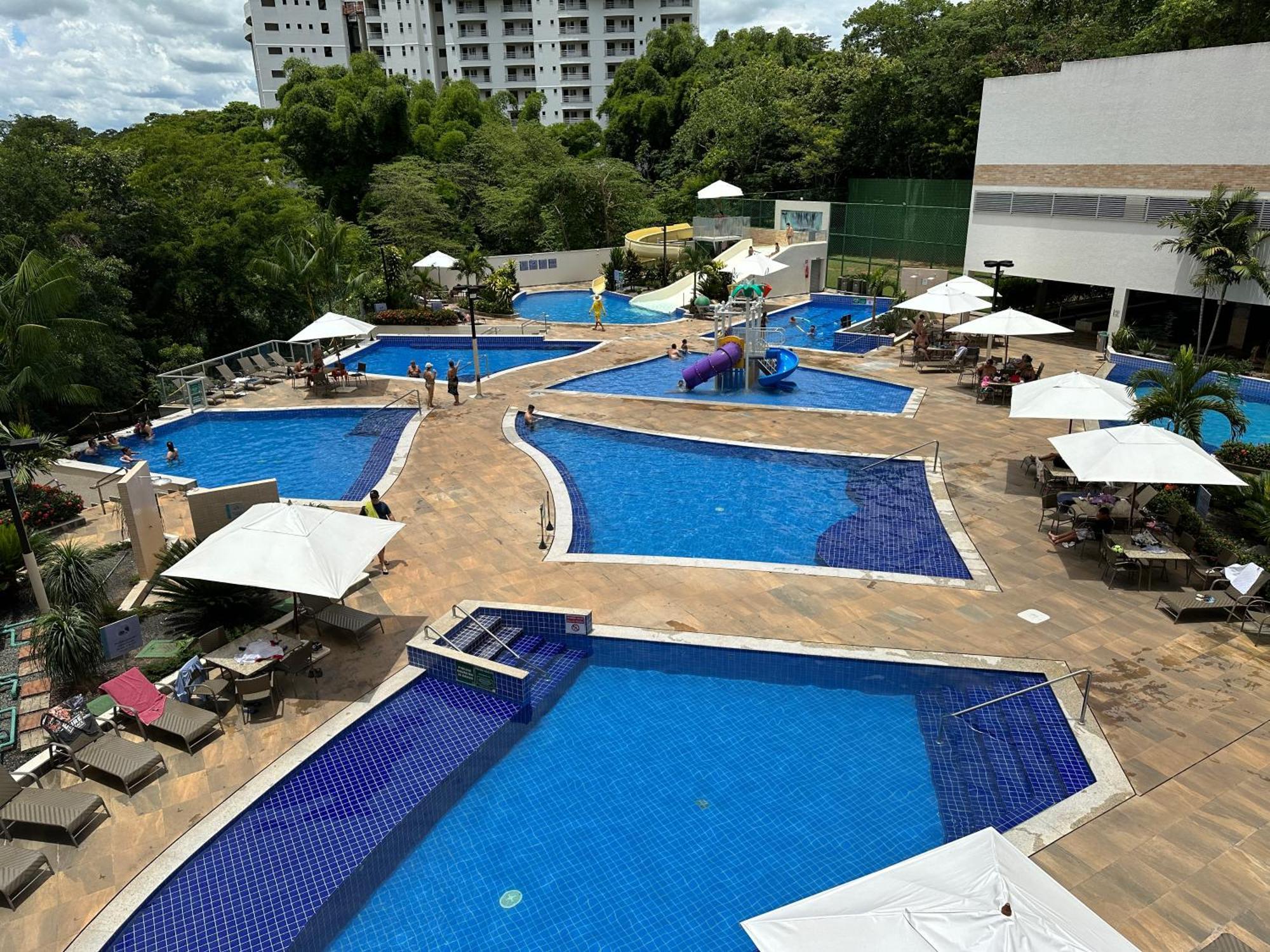 Rio Quente -Flat Park Veredas-Vista paras Piscinas - Margens do Rio Estão Interditadas por Tempo Indeterminado Exterior foto