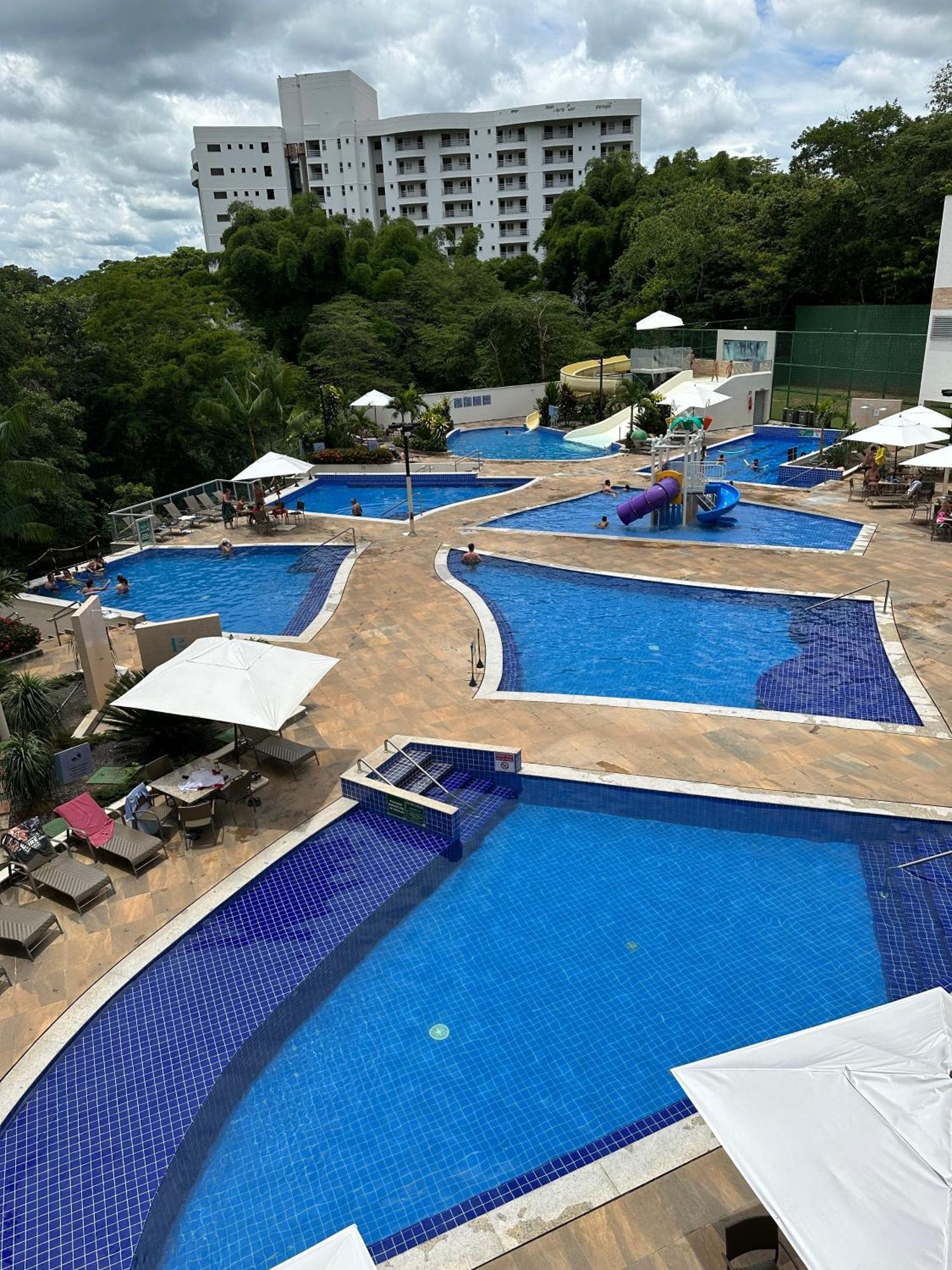 Rio Quente -Flat Park Veredas-Vista paras Piscinas - Margens do Rio Estão Interditadas por Tempo Indeterminado Exterior foto